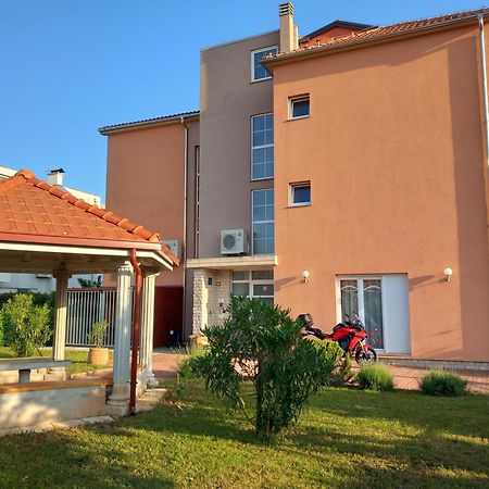Bed & Breakfast Grgic Novigrad  Luaran gambar